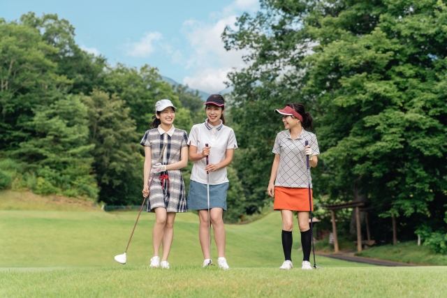 【2026年最新】ゴルフが上手い女性芸能人ランキングTOP10｜ベストスコア・実力を徹底比較